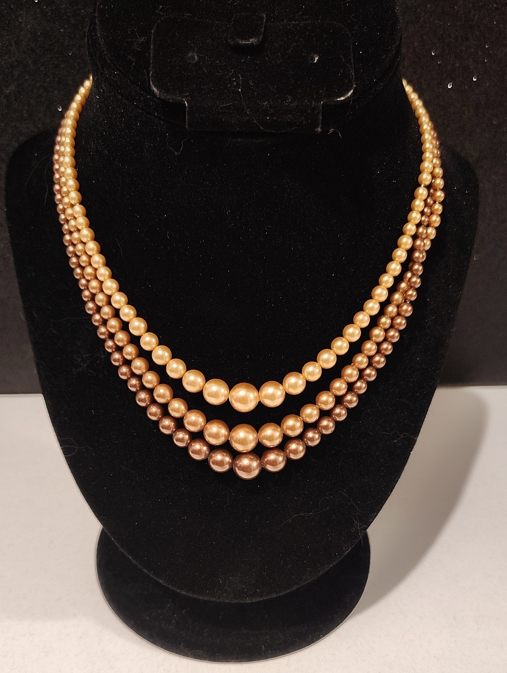Vintage triple-strand graduated faux pearl necklace